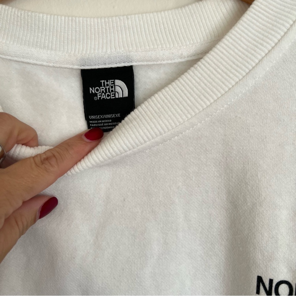 NWOT The North Face Sweatshirt - Picture 4 of 6
